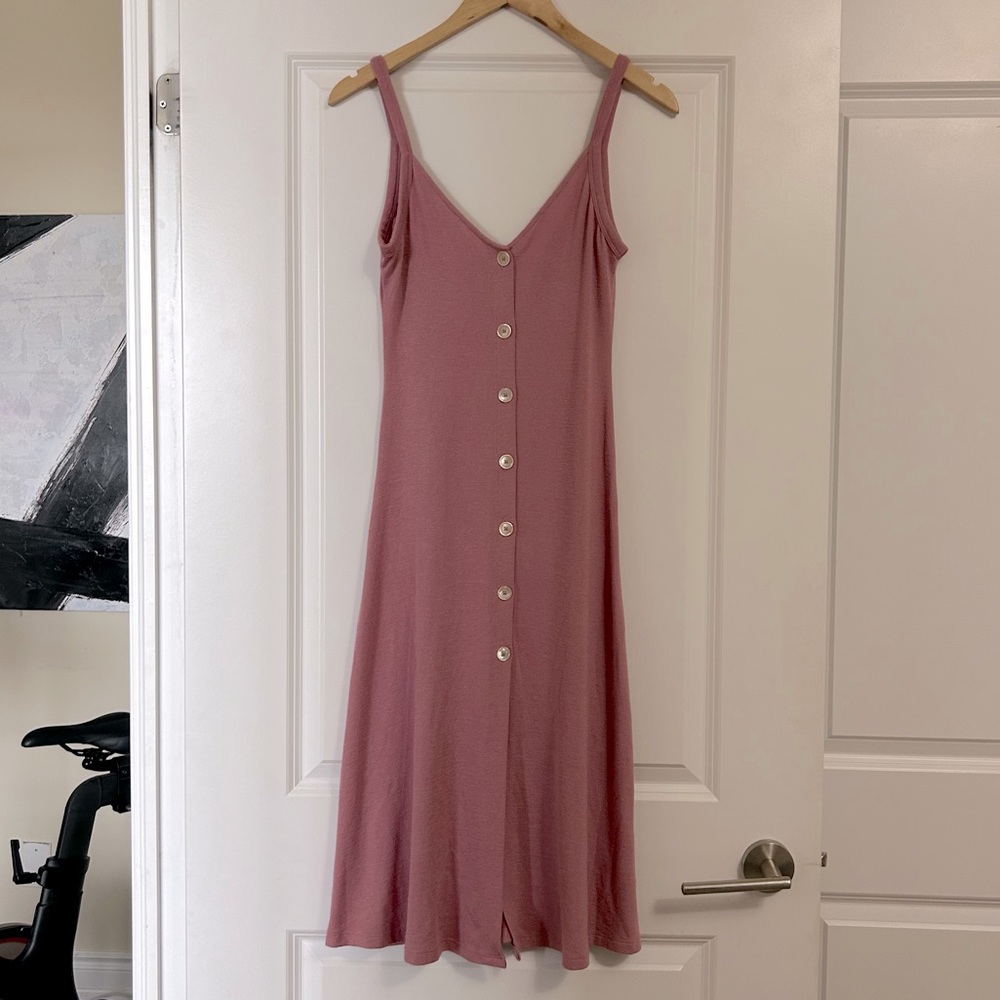 Aritzia Wilfred Mairi Midi Dress in Pink